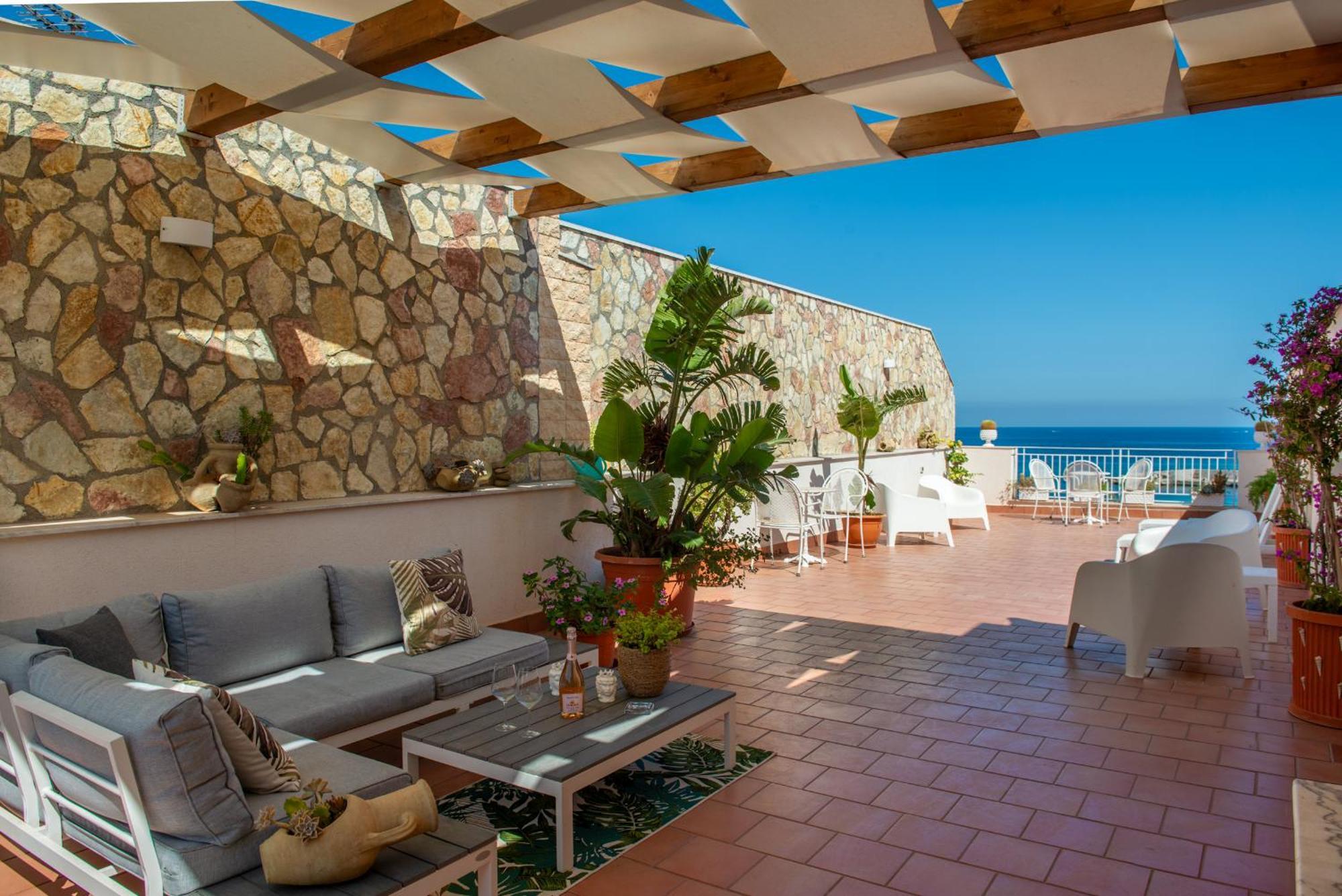 Palermo Mare Holidays Sferracavallo Exterior foto